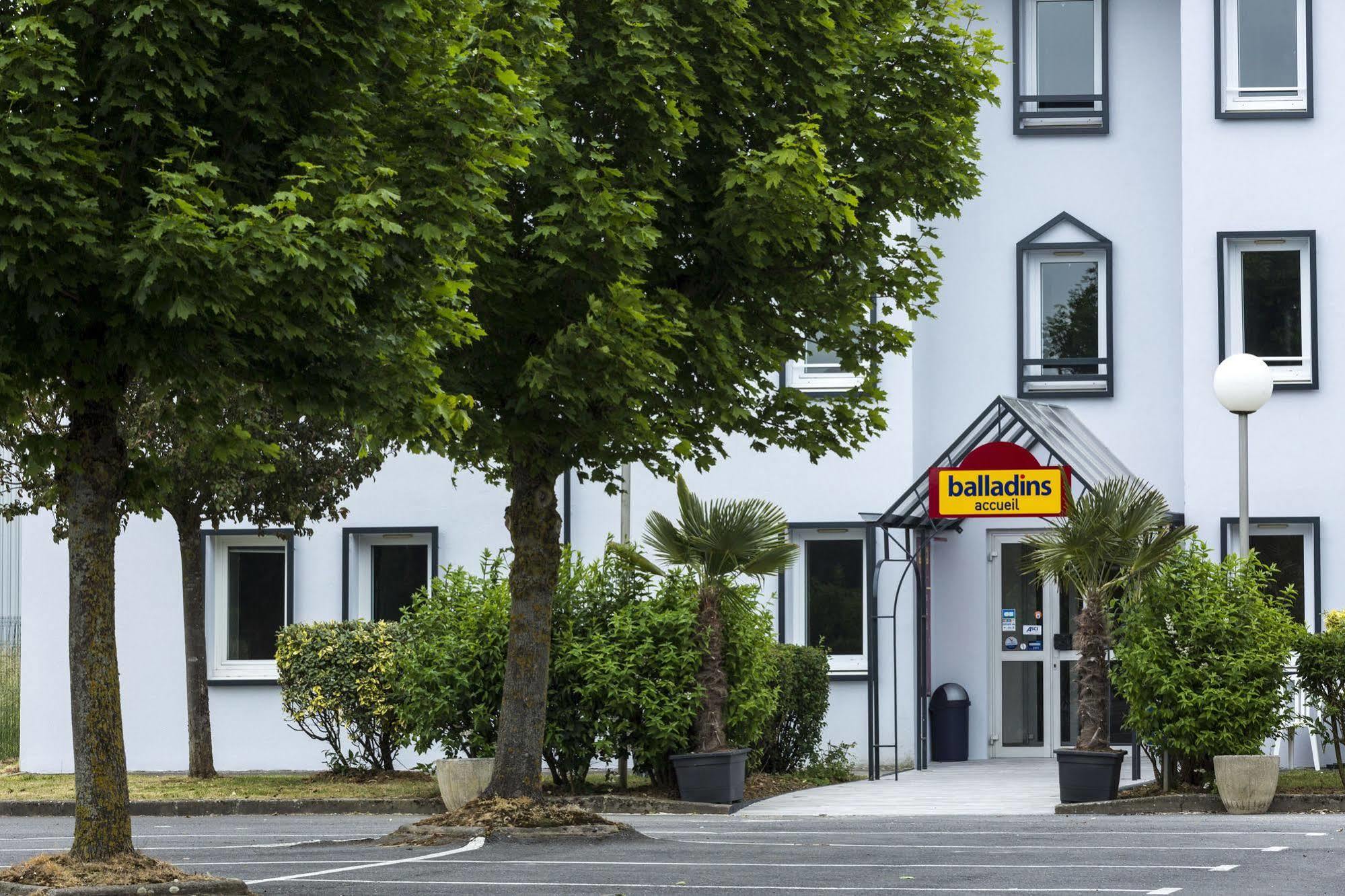 Initial By Balladins Saint-Quentin / Gauchy Hotel Exterior photo